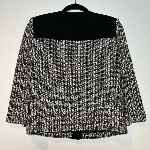 St. John Classic Black and White Tweed Suit Set - Picture 6 of 10